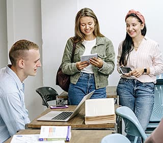 Étudiant mastre Management et Entrepreneuriat